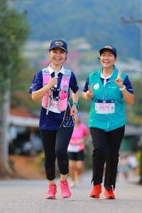 BIB: 283, 8279
                            <button type="button" onclick="openModal(18898548)" class="btn btn-primary btn-sm float-right btn-popup" data-toggle="modal" data-target=".modal-high-quality">
                        <i class="fas fa-shopping-cart"></i> Add to Cart
                    </button>
                                            <button type="button" onclick="isThisMe(18898548, true)" class="btn btn-success btn-sm float-right btn-popup btn-isme hidden" data-toggle="tooltip" data-placement="bottom" title="นี่คือรูปของคุณใช่ไหม คลิกที่นี่เพื่อเอาเข้าอัลบั้ม">
                        <i class="fas fa-plus"></i> Add to album
                    </button>
                    <button type="button" onclick="isThisMe(18898548, false)" class="btn btn-warning btn-sm float-right btn-popup btn-isnotme hidden">
                        <i class="fas fa-ban"></i> Remove from album
                    </button>